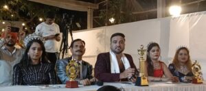 छत्तीसगढ़ के मनोज वर्मा ( स्वतंत्र) ने मुम्बई के एक बहुत बड़े फैशन शो में जूरी मेंबर (मुख्य निर्णायक) बनकर रचा इतिहास।