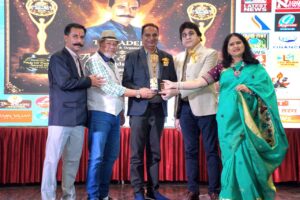 लटेरी भोपाल मध्य प्रदेश के जाने माने फिल्म प्रोड्यूसर & समाजसेवी बृजमोहन शर्मा को मुम्बई के अंधेरी में प्रतिष्ठित प्राइड ऑफ एक्सीलेंस अवार्ड से किया गया सम्मानित  l