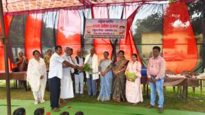 *संकुल स्त्ररीय  शाला प्रवेश शोत्सव एवं विदाई कार्यक्रम उमरगांव  (अ)*